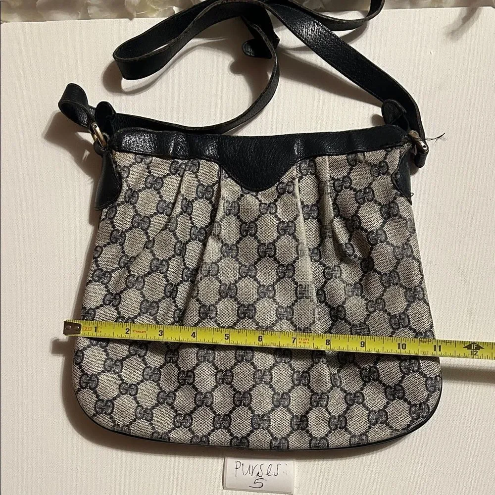 Vintage Gucci Black and Tan Patterned Shoulder Bag